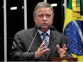 Governo de Mato Grosso pede “socorro” a Maggi para recuperar economia