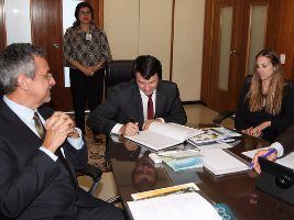 Novacki toma posse na presidência do Conselho da Embrapa