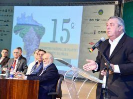 Presidente da Faeg prestigia o 15º Encontro Nacional de Plantio Direto na Palha