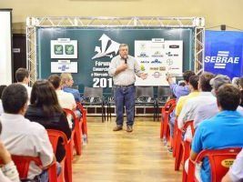 Encontro em Chapadão do Céu debate viabilidade de comercialização