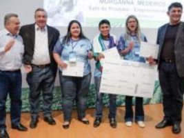 Presidente da Faeg prestigia premiação CNA Jovem