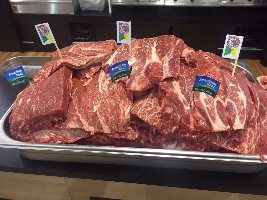Negócios em alta no Angus Day em Paris