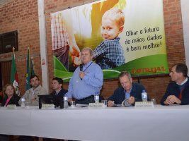 RS: Cotrijal reforça parceria com agricultores de Ciríaco