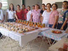Doceiras da Feira de São Gonçalo do Abaeté participam de capacitação do SENAR Minas
