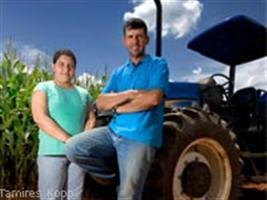 Expansão do Mais Alimentos é tema de reunião do ministro Florence com setor de maquinário