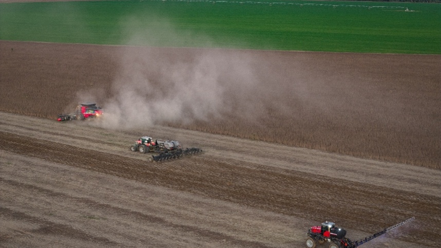 Massey Ferguson lança na Agrishow 2026 plataforma digital que unifica frotas e reduz custos com combustível e insumos