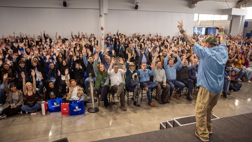 Seminário do Leite reúne especialistas para debater tendências, inovação e o futuro da cadeia leiteira no Agroleite 2026