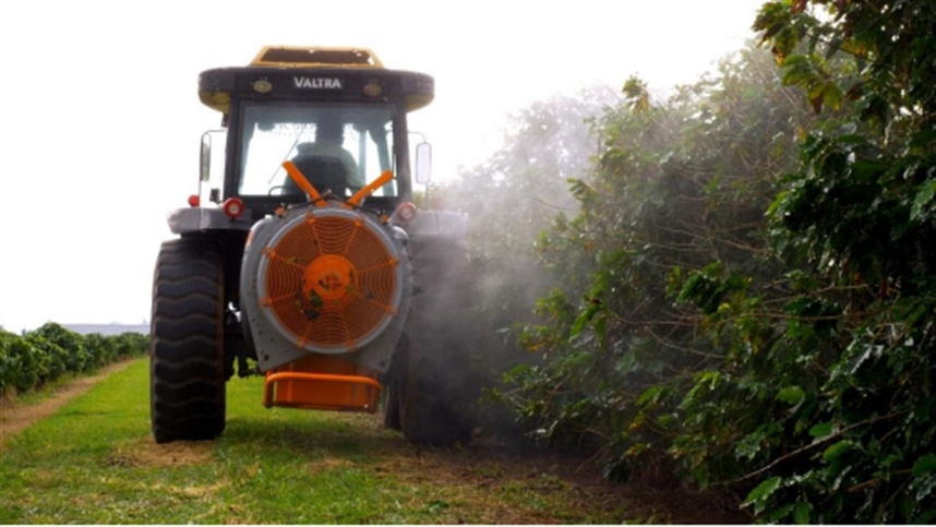 Uso de turbopulverizadores é tema de novo treinamento disponível no Aplicador Legal