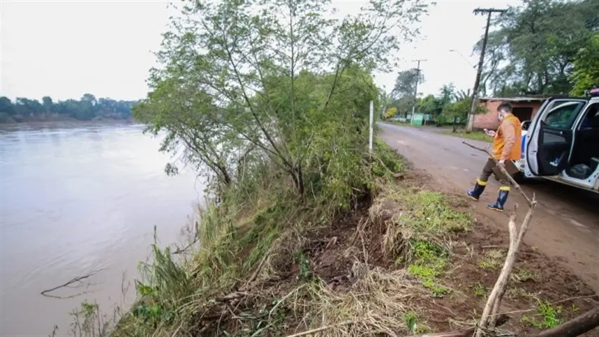 RS: prejuízo com enchente ultrapassa R$ 800 mil na área da agricultura