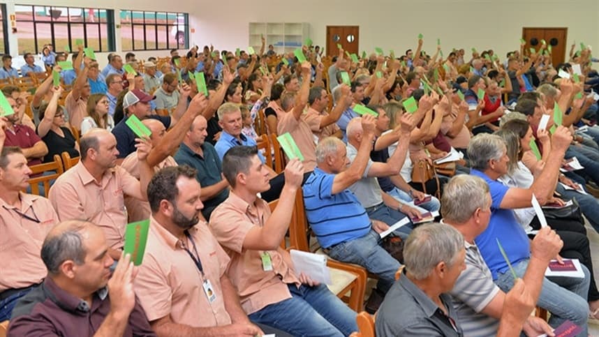 Cotrijal distribui sobras recordes aos associados