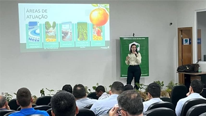 Fundecitrus realiza palestra em treinamento realizado pela Agrodefesa de Goiás