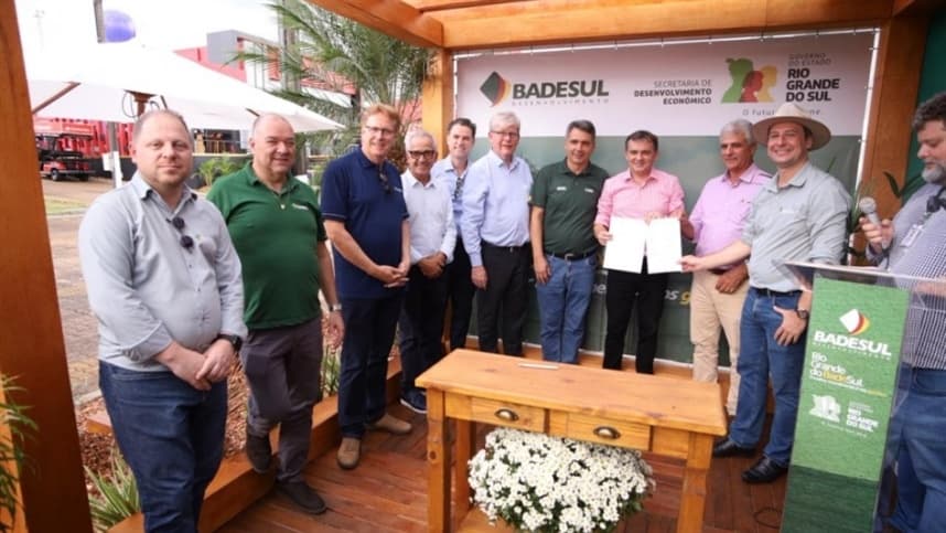 Badesul e CCGL firmam parceria para levar inovação ao agronegócio
