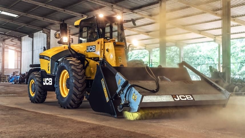 JCB lança campanha com o capitão Cafu e anuncia pacotes de benefícios exclusivos para a Agrishow 2026