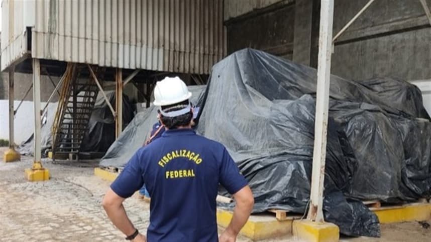 Força-tarefa apreende 350 toneladas de fertilizantes