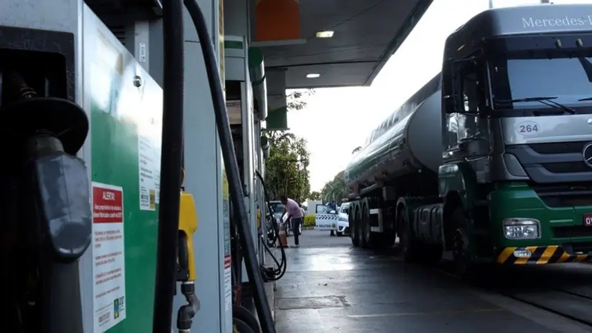 MP mantém subsídio para baratear diesel