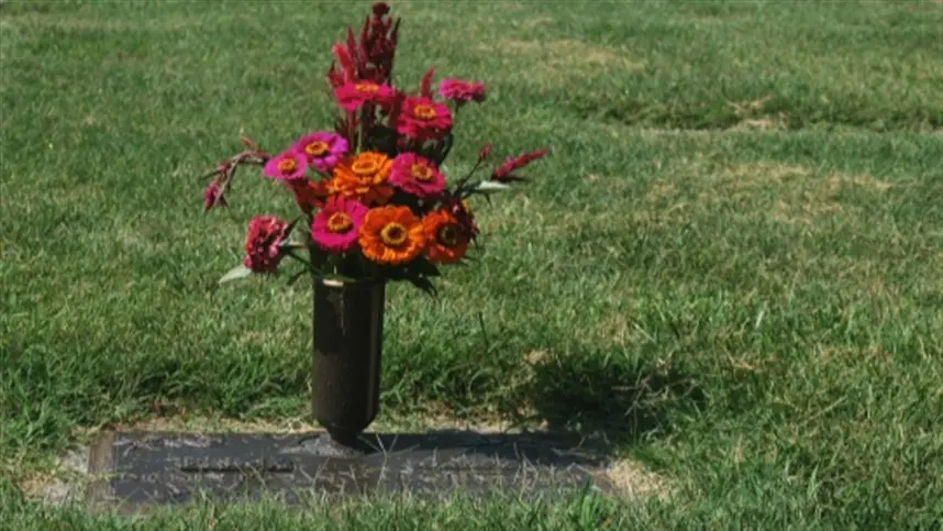 Bloqueio nas estradas e menos flores no Dia de Finados