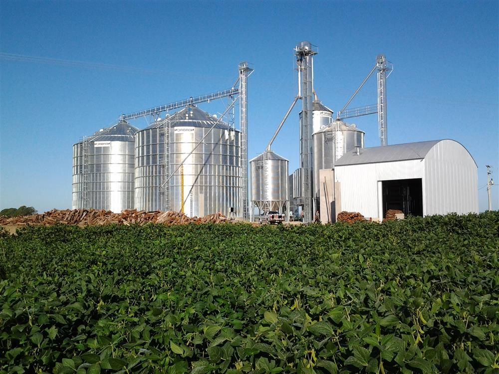 Silos e Equipamentos para Armazenagem de Grãos