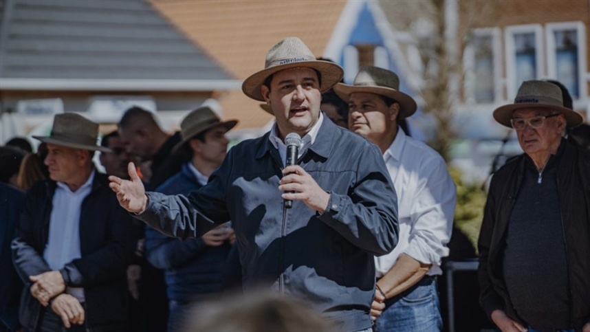 Agroleite 2026 abre com presença do governador Ratinho Jr