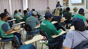 Treinamento para técnicos da Emater em genética bovina