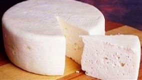 Portaria libera venda de queijo artesanal de leite cru no PR