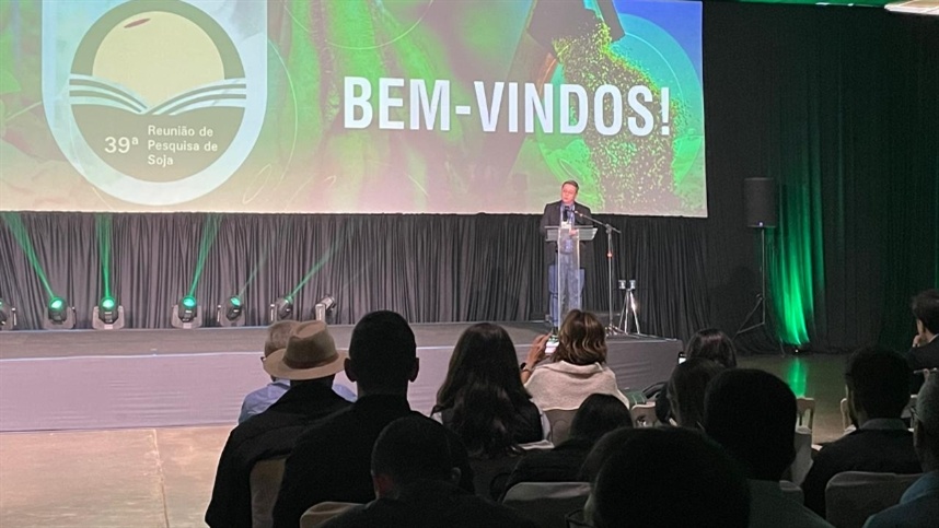 Nepomuceno discursa para cerca de 600 participantes da RPS