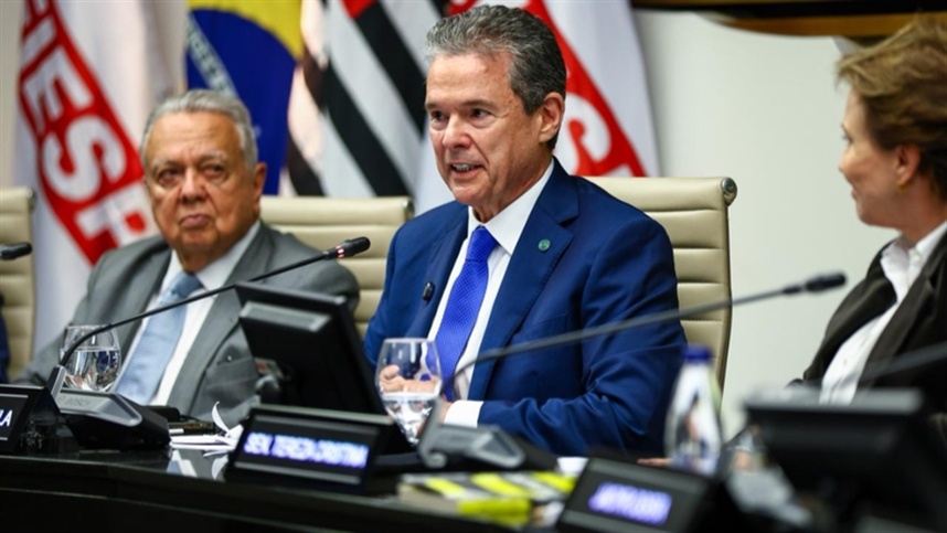 Ministro debate crédito rural com setor agro em São Paulo