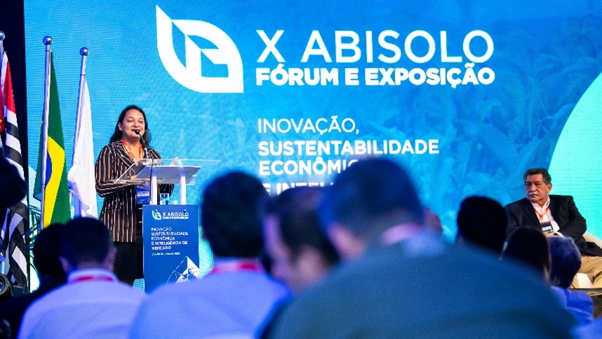 Competividade e sustentabilidade econômica no X Fórum da Abisolo