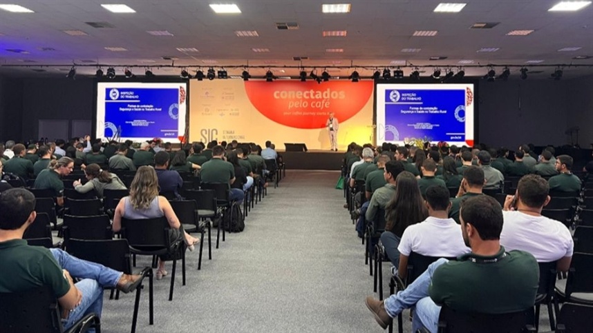 Capacitação trabalhista na cafeicultura de Minas Gerais